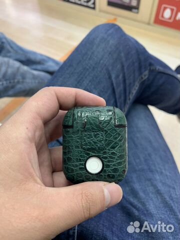 AirPods 2 series AirPods 2 series