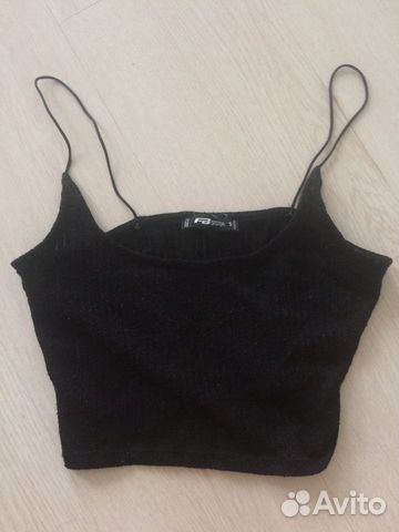 Короткий лёгкий топ Короткий лёгкий топ