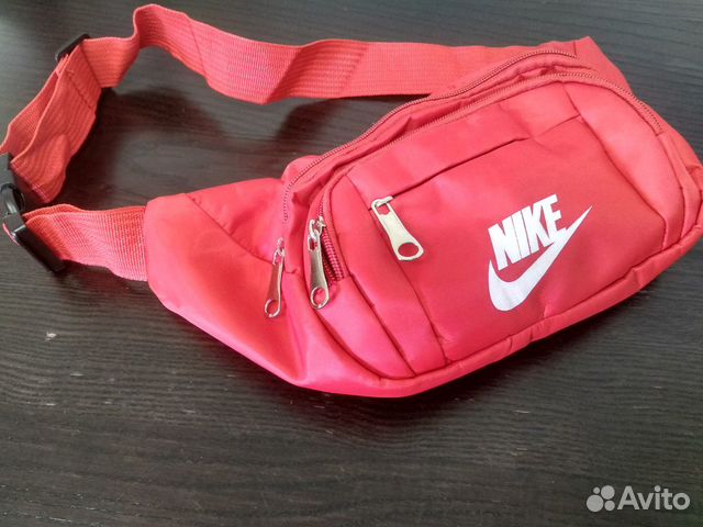 Сумка на пояс Nike