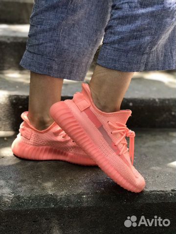 Кроссовки женские Yeezy Boost 350 Кроссовки женские Yeezy Boost 350