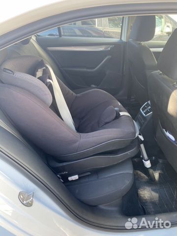 Автокресло Maxi-Cosi Pearl с базой Family fix Автокресло Maxi-Cosi Pearl с базой Family fix