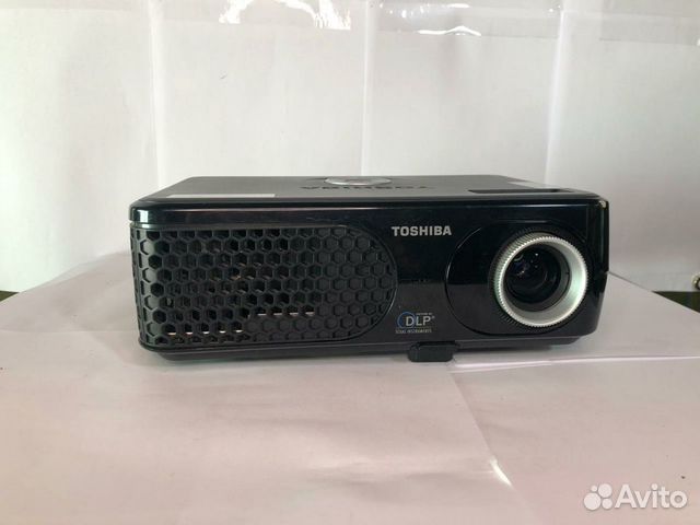 Проектор toshiba TDP-SP1