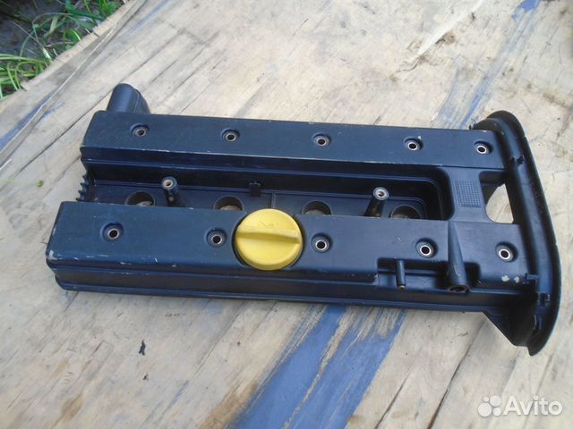 Клапанная крышка 2.4 z24sed Opel Antara Опель Анта