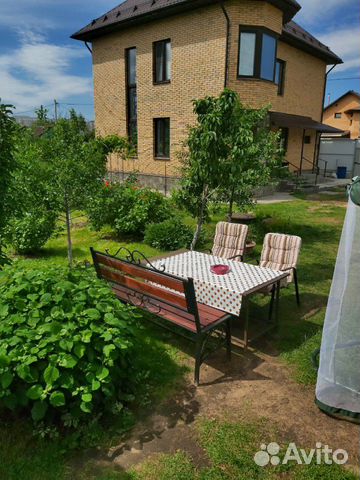1-к квартира, 50 м², 1/3 эт. 1-к квартира, 50 м², 1/3 эт.