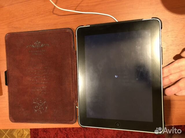 iPad 1 (64Gb) iPad 1 (64Gb)