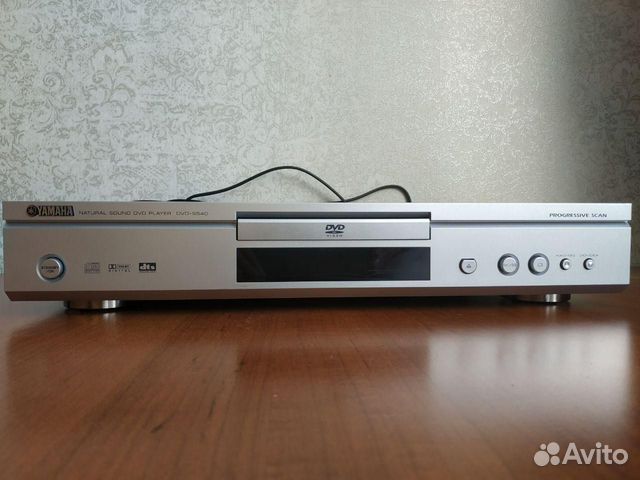 DVD-плеер Yamaha DVD-S540 DVD-плеер Yamaha DVD-S540