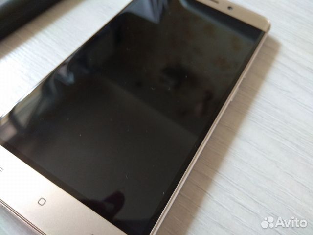 Телефон Xiaomi Redmi 4 Prime Телефон Xiaomi Redmi 4 Prime