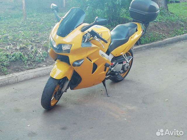 Honda vfr 800