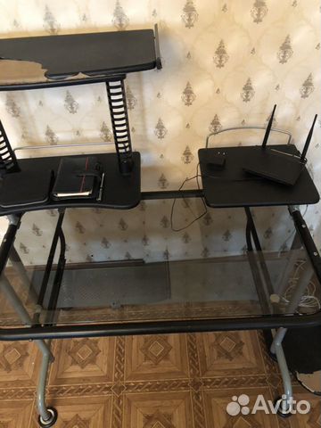 Компьютерный стол