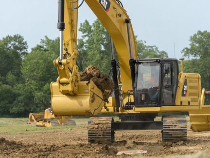 Гусеничный экскаватор Caterpillar 330 2021