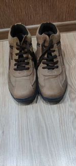 Кроссовки зимние мужские 43