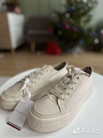Tommy hilfiger кеды