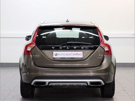 Volvo V60 Cross Country, 2018