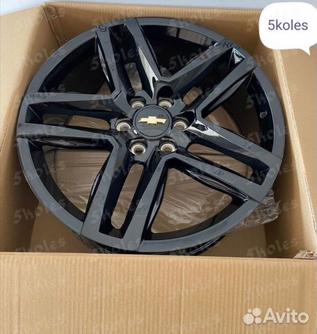 Литые диски Cadillac R22