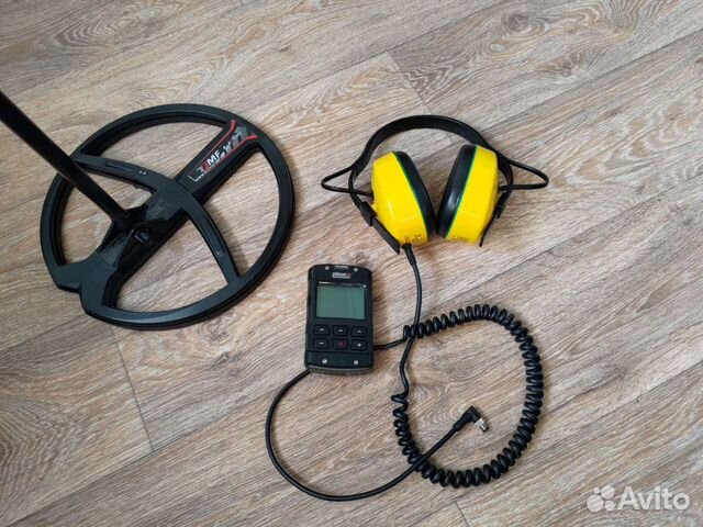 Подводные наушники с зарядкой Xp Deus2 и др