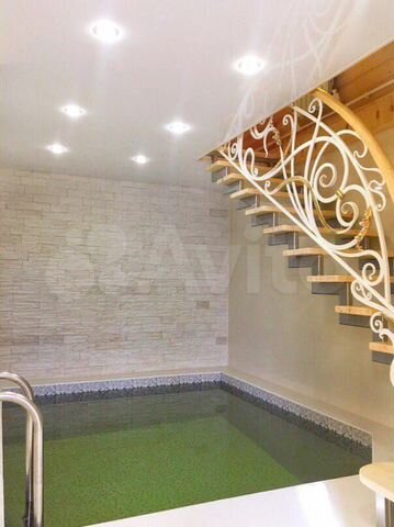 Дом 160 м² на участке 6 сот.