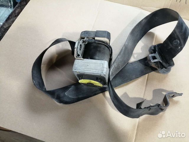 Ремень левый передний шкода фабия 1