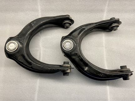 Рычаги передние Honda Accord 8