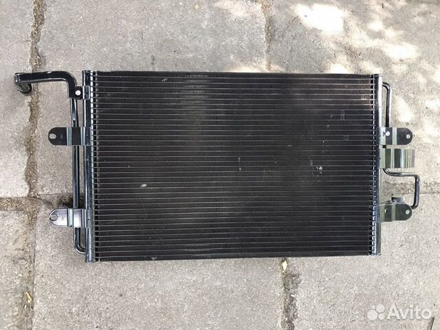 Радиатор кондиционера VW
