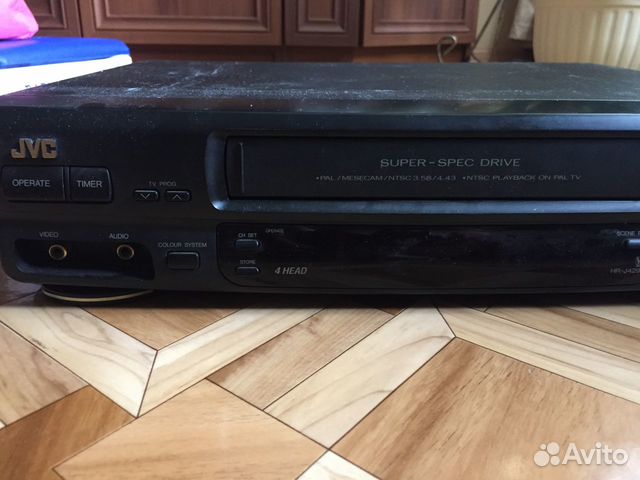 Видео магнитофон JVS