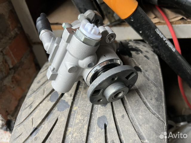 Насос гур на BMW 3 E90 e87 e81 N52 N53