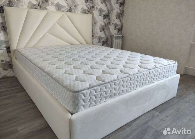 Кровать двухспальная 160х200 Гриф