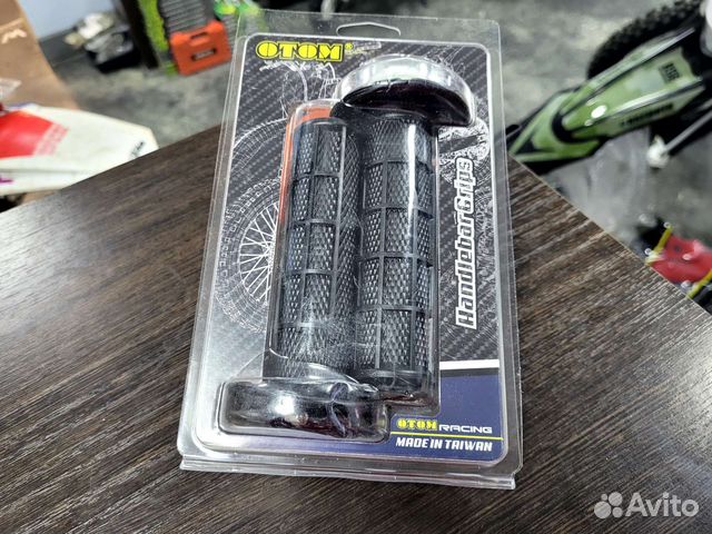 Грипсы otom lock-on (с зажимом) мото