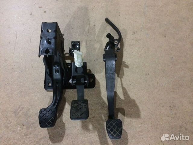 Педальный узел VW Golf 4