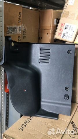 Накладка багажного отсека правая Hyundai Accent