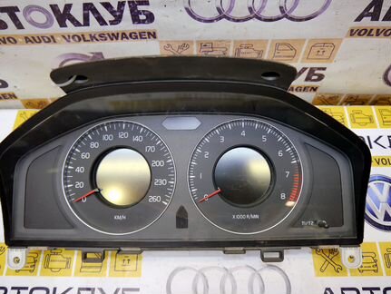 Панель приборов Вольво S80 07+ 30786448