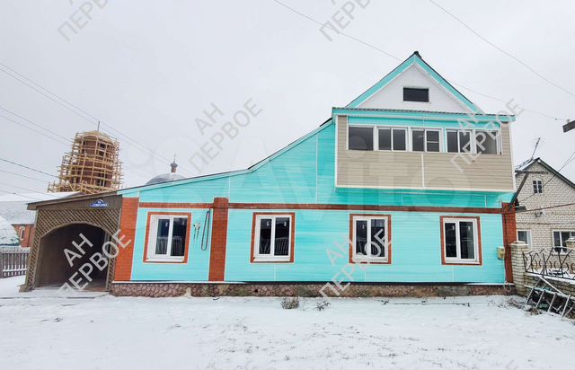 Дом 154,3 м² на участке 16 сот.