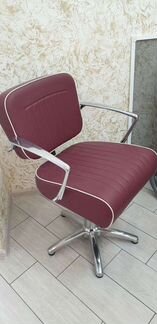 Парикмахерское кресло, мойка, тележка, стол маникю