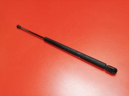 Амортизатор багажника правый Toyota Corolla