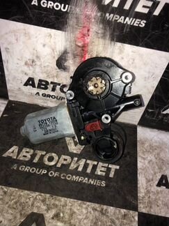 Мотор стеклоподъемника передний правый Toyota