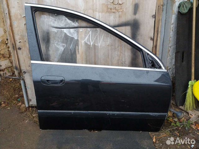 Передняя правая дверь peugeot 607