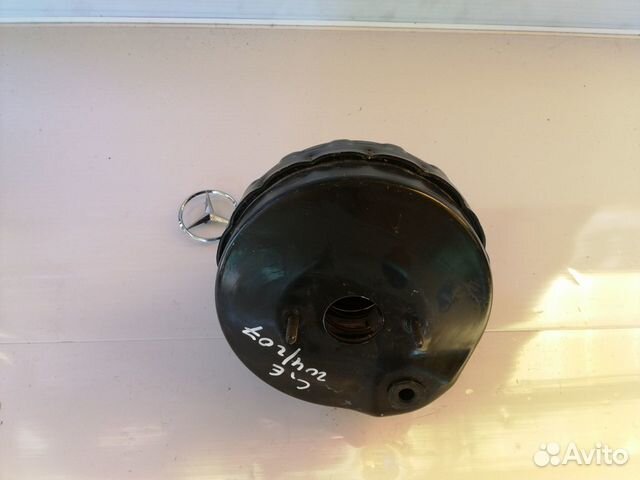 Вакуумный усилитель тормозов Mercedes C E