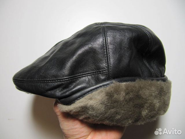 Кепка из натуральной кожи и меха