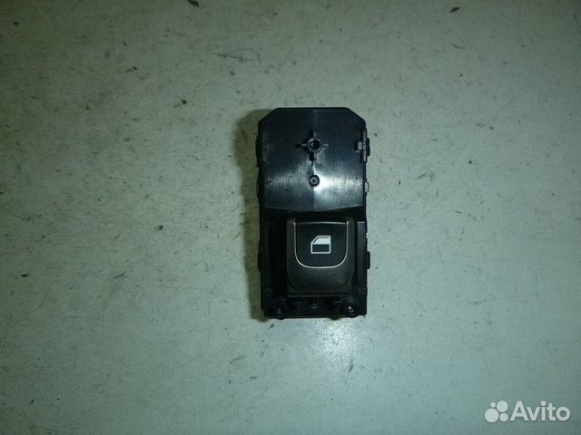 Кнопка стеклоподъемника KIA RIO 2017