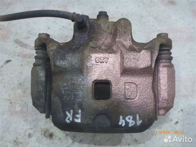 Суппорт передний правый Nissan Teana J31 VQ23DE