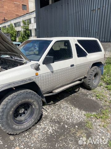 Nissan Terrano 3.0 МТ, 1991, 100 000 км