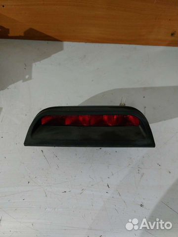 Стоп сигнал mitsubishi carisma