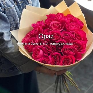 Букет 25 роз Эквадор 60см