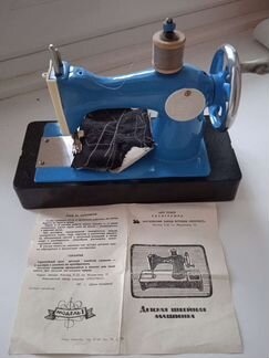 Швейная машина Подольск ручная детская