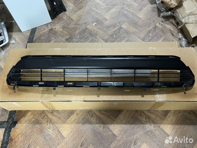 Решетка бампера Toyota Highlander 2010-2013