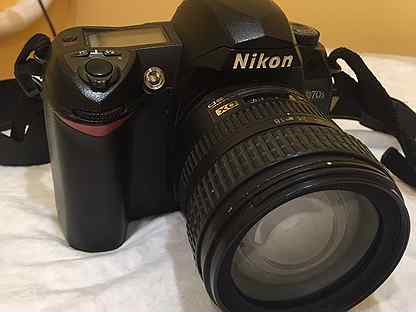 Зеркальный фотоаппарат Nikon D70S