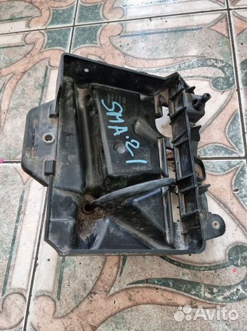 Площадка под аккумулятор Skoda Fabia II