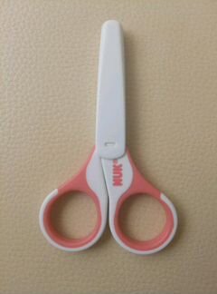 Ножницы NUK для новорожденных новые