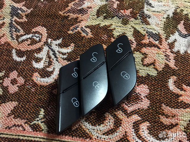 Кнопка центрального замка Мерседес мл гл 164