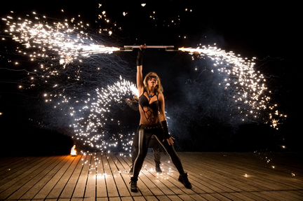 Фаер Шоу, Огненное Шоу, Светодиодное Шоу, Салюты