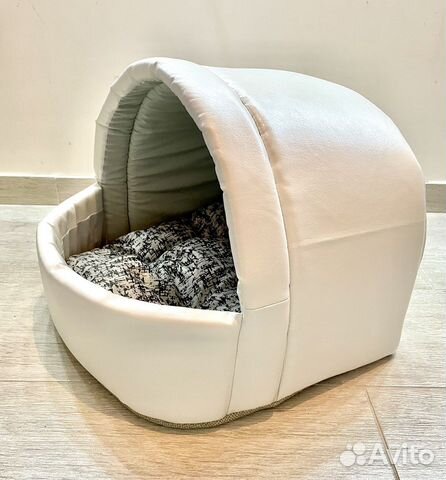 Домик-лежанка для питомцев